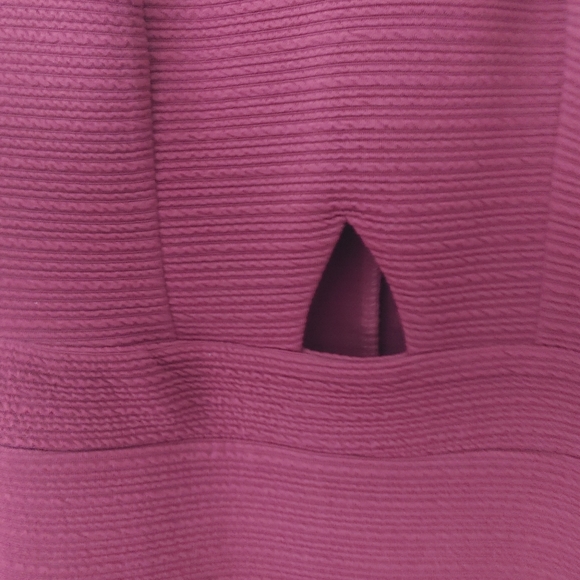 Jacquard textured bodycon mini dress - Picture 8 of 8